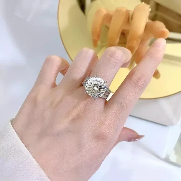 Certified 10ct. t.w. Diamond Brilliant Cut Six Prongs Engagement Ring - Picture 3 of 16